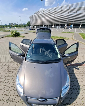 Ford Focus cena 25900 przebieg: 202500, rok produkcji 2014 z Warszawa małe 211